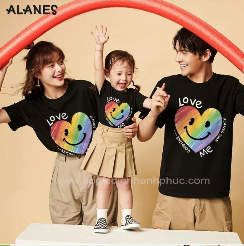 Áo gia đình hạnh phúc 7012